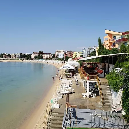 уютно и просторно студио Διαμέρισμα