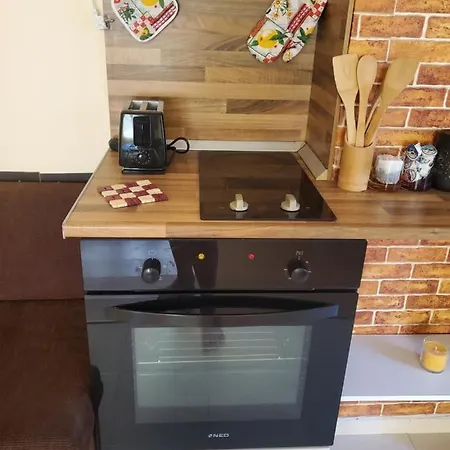 уютно и просторно студио Διαμέρισμα